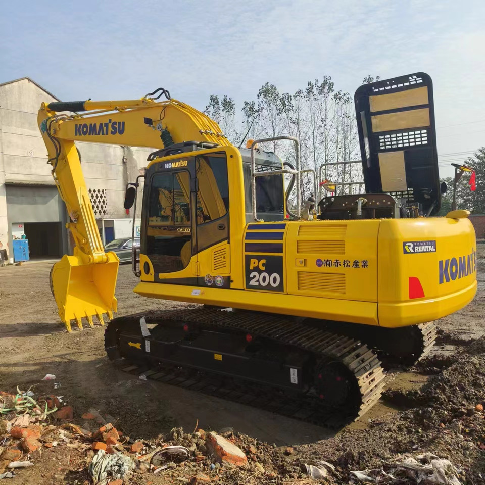KOMATSU PC200 - Crawler excavator: picture 5 KOMATSU PC200 - Crawler excavator: picture 5