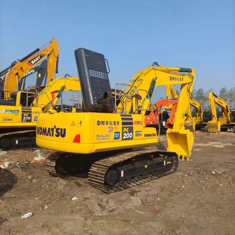 Crawler excavator KOMATSU PC200: picture 14