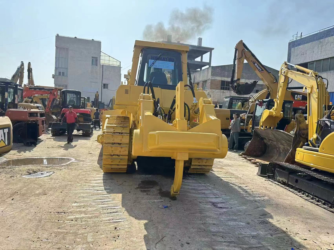Komatsu D155A-6 - Bulldozer: picture 5 Komatsu D155A-6 - Bulldozer: picture 5