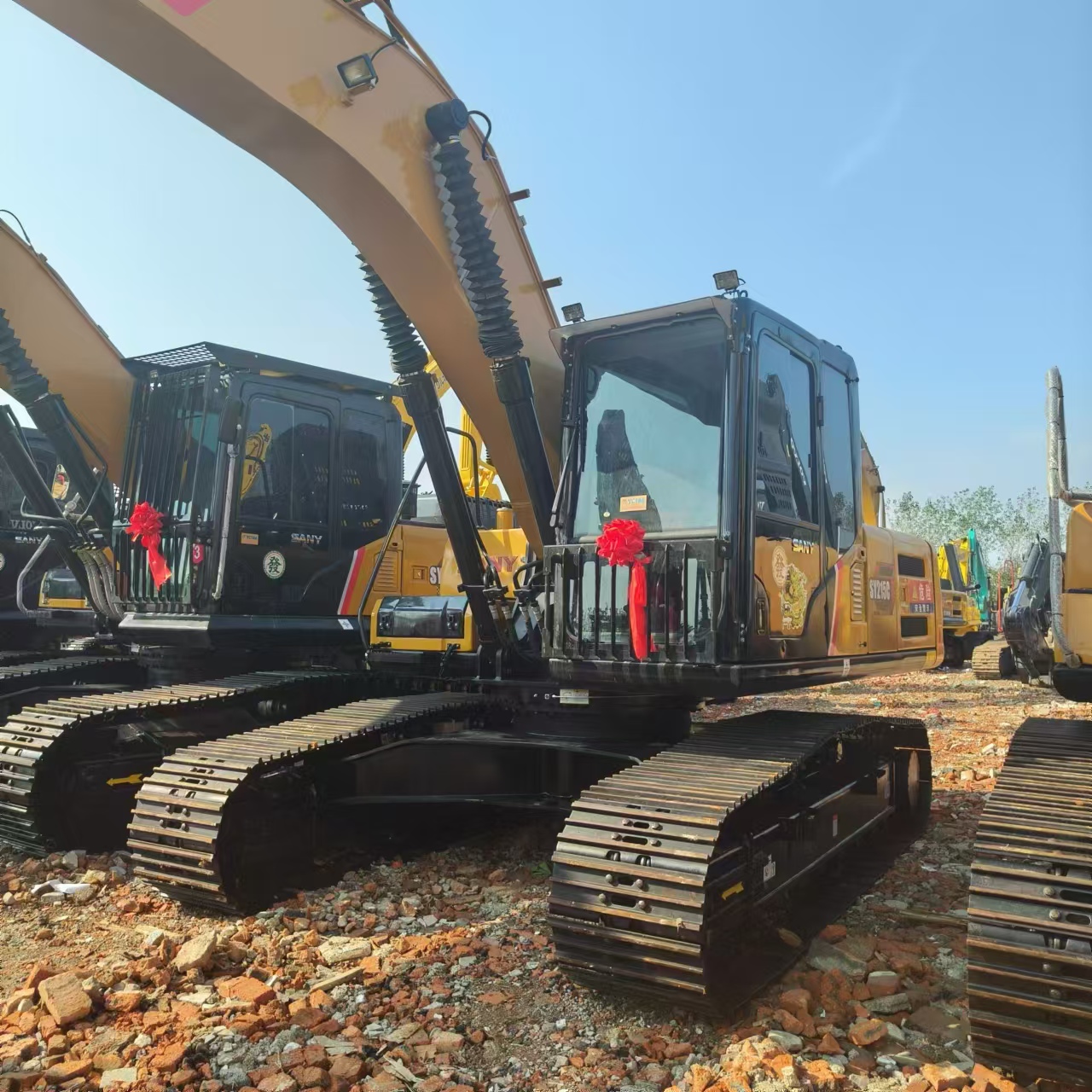 SANY SY215C - Crawler excavator: picture 4 SANY SY215C - Crawler excavator: picture 4