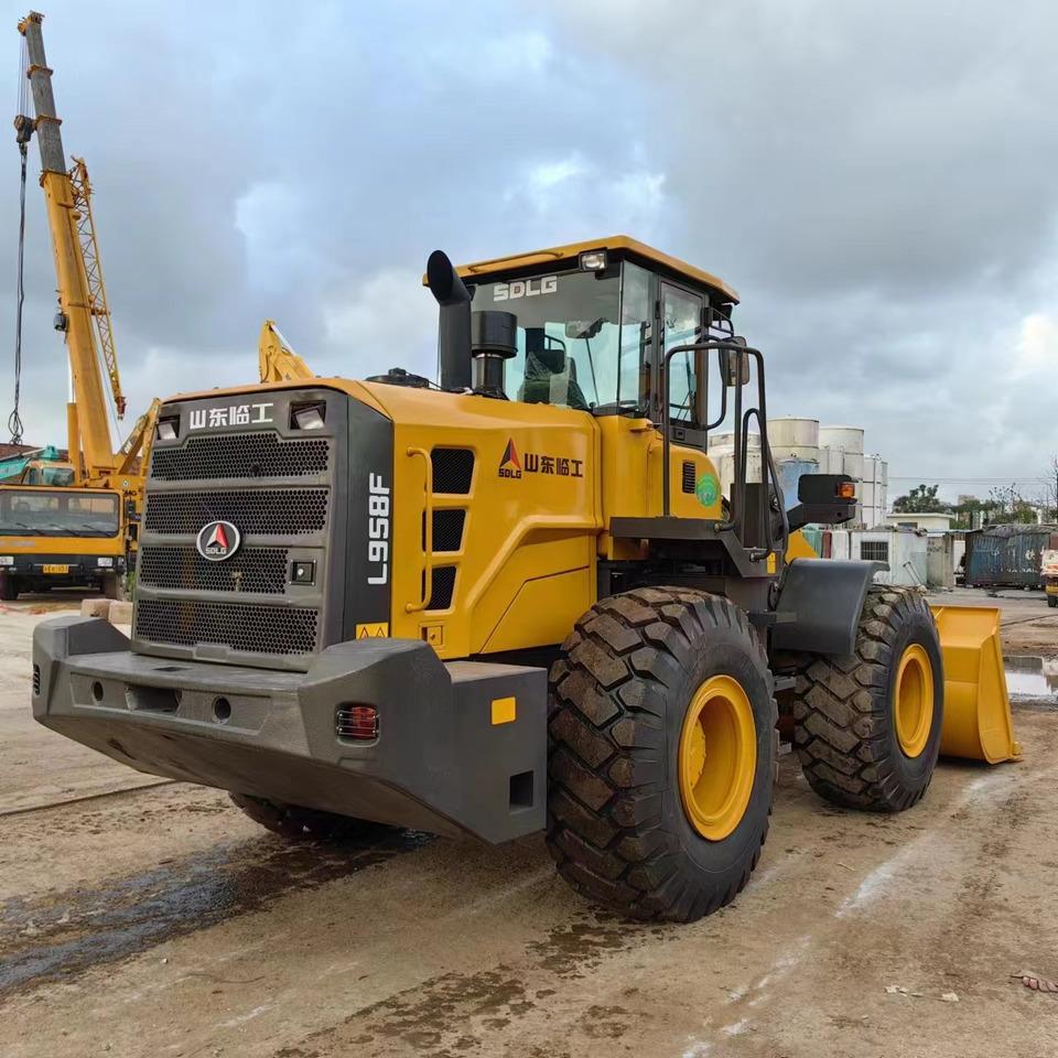SDLG 958F - Wheel loader: picture 3 SDLG 958F - Wheel loader: picture 3