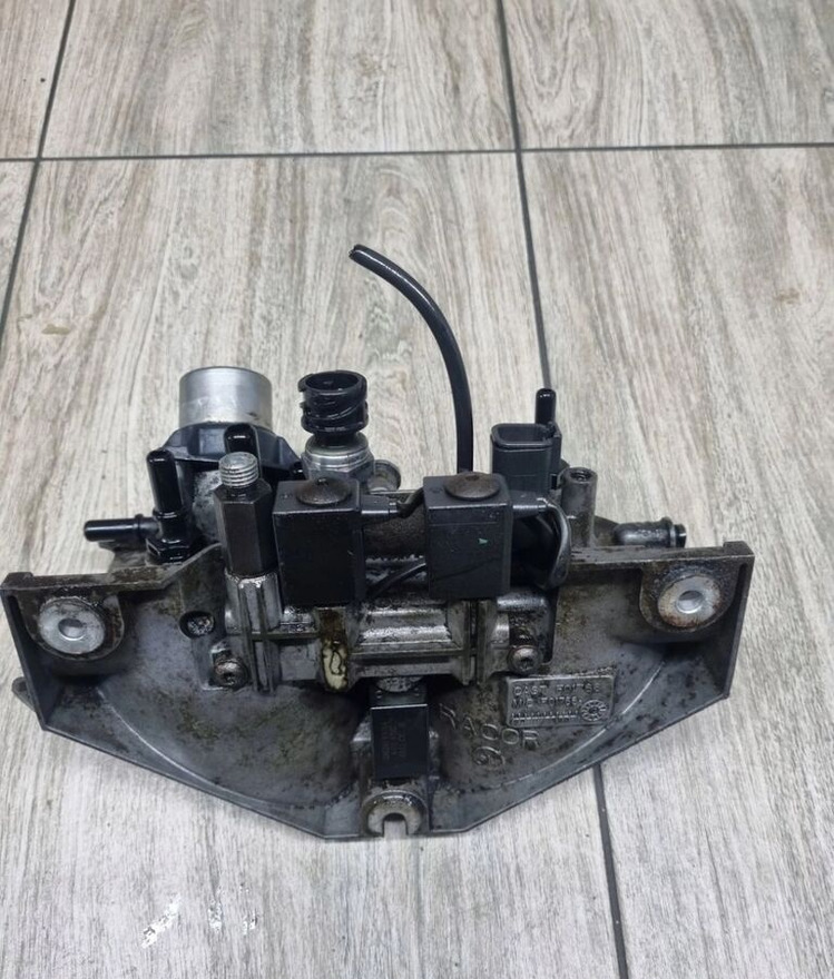 PODSTAWA FILTRÓW PALIWA VOLVO FH FM 4 RENAULT GAMA T C K RANGE Renault VOLVO FH FM 4 GAMA T C K RANGE 21843983 Renault VOLVO FH FM 4 RENAULT GAMA T C K RANGE - Engine and parts for Truck: picture 4 PODSTAWA FILTRÓW PALIWA VOLVO FH FM 4 RENAULT GAMA T C K RANGE Renault VOLVO FH FM 4 GAMA T C K RANGE 21843983 Renault VOLVO FH FM 4 RENAULT GAMA T C K RANGE - Engine and parts for Truck: picture 4