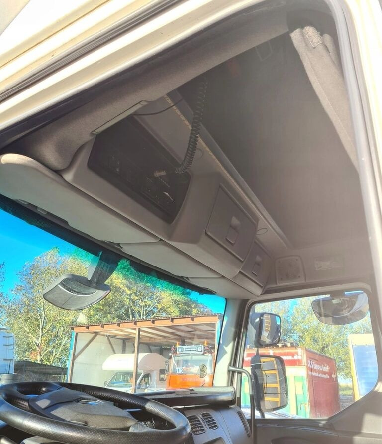 Cab for Truck Renault GAMA D12 EURO 6 truck: picture 9