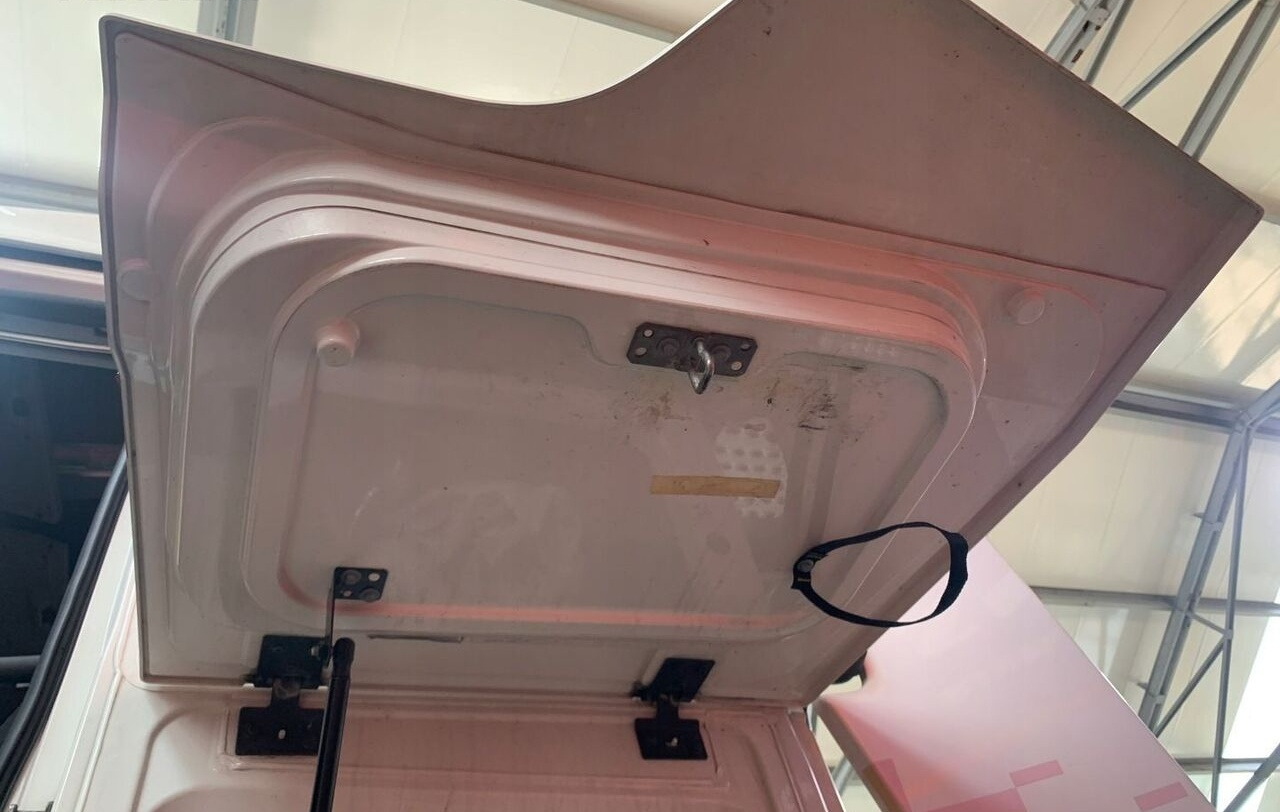 Renault GAMA RANGE T - Body and exterior for Truck: picture 2 Renault GAMA RANGE T - Body and exterior for Truck: picture 2