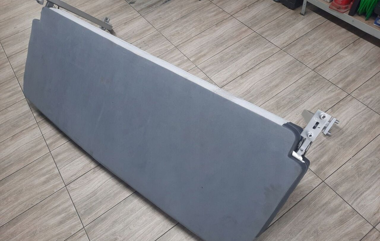 Renault ŁÓŻKO GÓRNE LEŻANKA RENAULT GAMA T RANGE - Seat for Truck: picture 1 Renault ŁÓŻKO GÓRNE LEŻANKA RENAULT GAMA T RANGE - Seat for Truck: picture 1