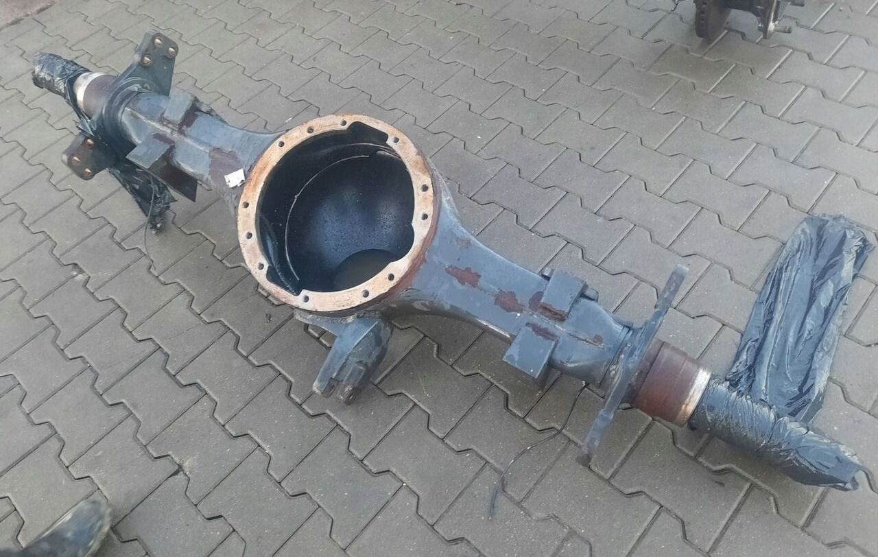 Renault OBUDOWA MOSTU POCHWA RENAULT MIIDLUM GAMA D R19.5 Renault - Transmission for Truck: picture 1 Renault OBUDOWA MOSTU POCHWA RENAULT MIIDLUM GAMA D R19.5 Renault - Transmission for Truck: picture 1