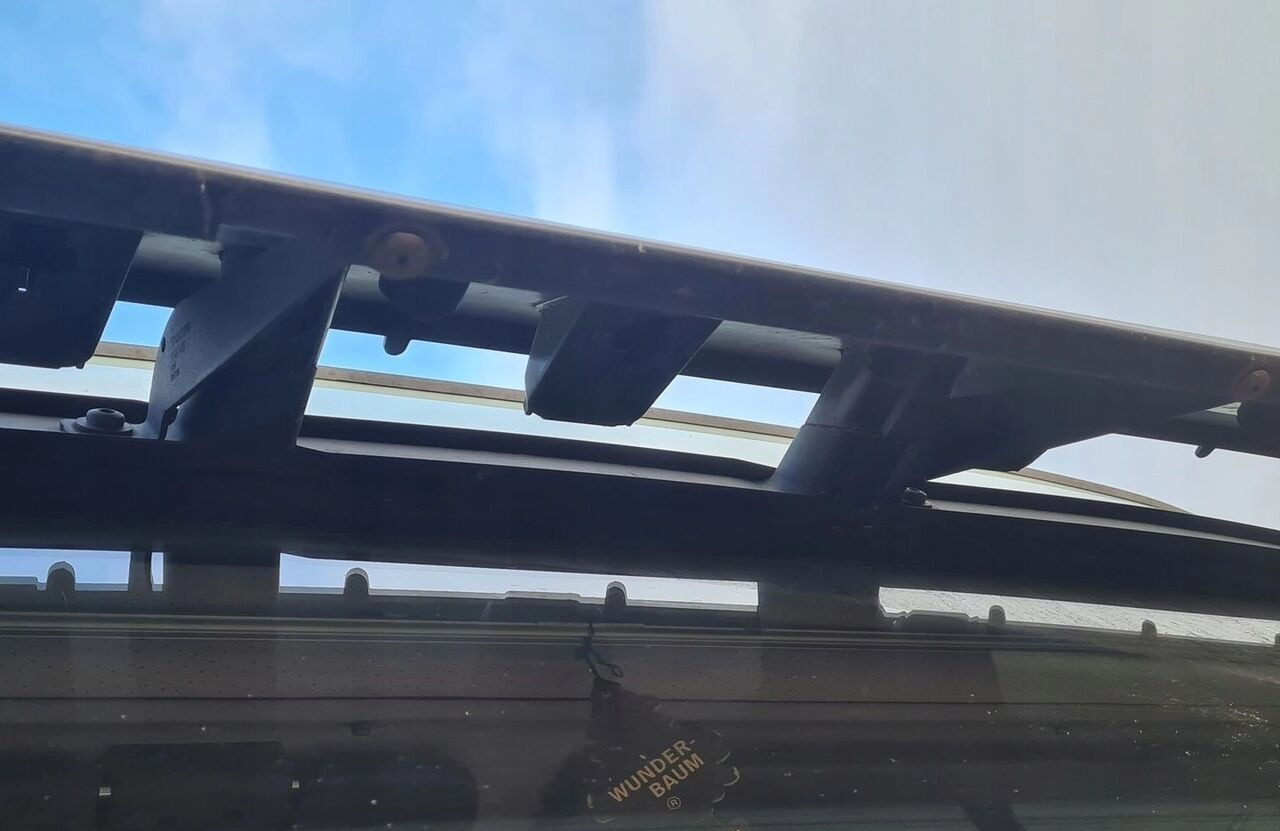 VOLVO BLENDA OSŁONA PRZECIWSŁONECZNA VOLVO FH FM - Sun visor for Truck: picture 5 VOLVO BLENDA OSŁONA PRZECIWSŁONECZNA VOLVO FH FM - Sun visor for Truck: picture 5