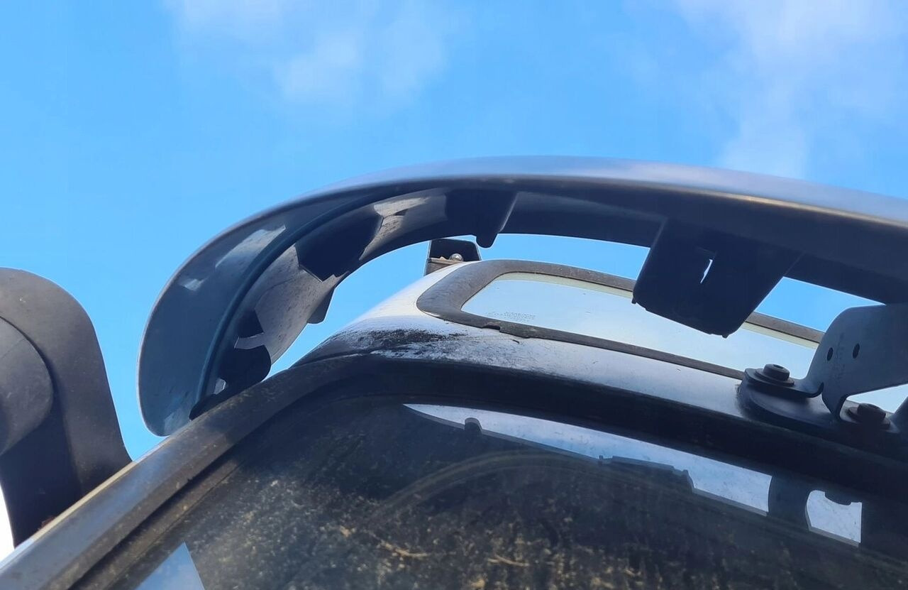 VOLVO BLENDA OSŁONA PRZECIWSŁONECZNA VOLVO FH FM - Sun visor for Truck: picture 4 VOLVO BLENDA OSŁONA PRZECIWSŁONECZNA VOLVO FH FM - Sun visor for Truck: picture 4