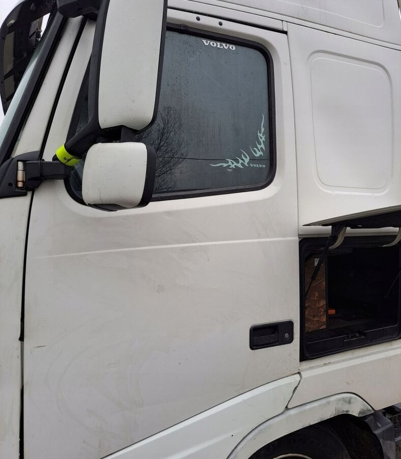 Volvo KOMPLETNE LIFT Volvo FH 13 - Door and parts for Truck: picture 1 Volvo KOMPLETNE LIFT Volvo FH 13 - Door and parts for Truck: picture 1