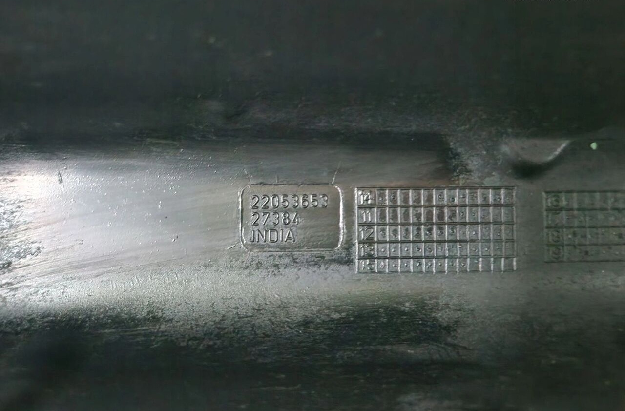 Volvo SSĄCY DOLOTOWY FH 16 D16K EURO 6 22053653   Volvo VOLVO FH 16 D16K EURO 6 22053653 - Intake manifold for Truck: picture 3 Volvo SSĄCY DOLOTOWY FH 16 D16K EURO 6 22053653   Volvo VOLVO FH 16 D16K EURO 6 22053653 - Intake manifold for Truck: picture 3