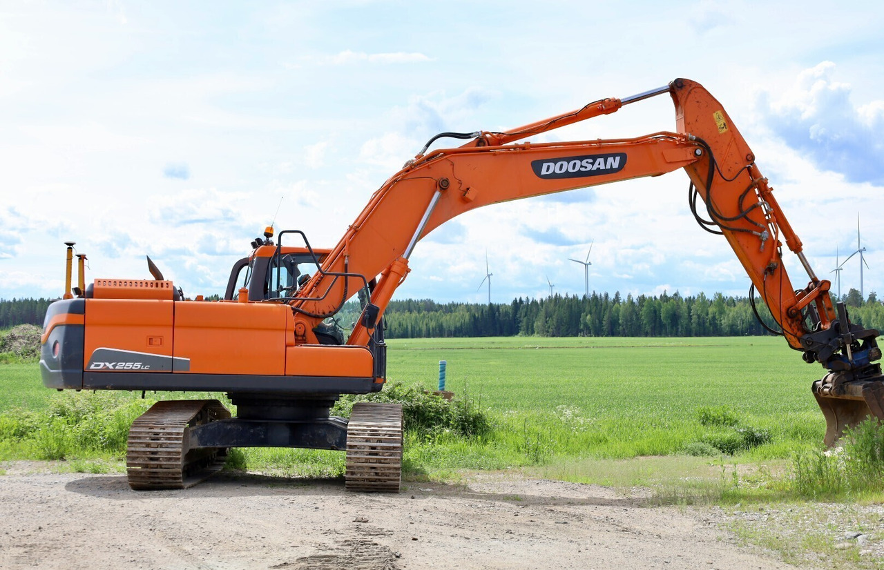 Doosan DX255 LC - 3 - Crawler excavator: picture 5 Doosan DX255 LC - 3 - Crawler excavator: picture 5