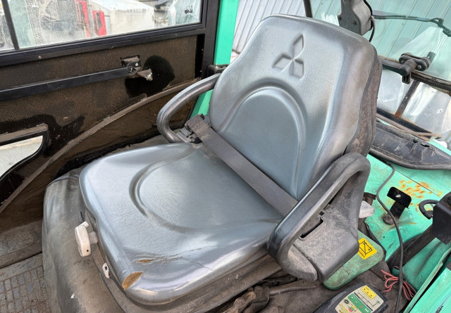 Diesel forklift Mitsubishi FD20N: picture 16