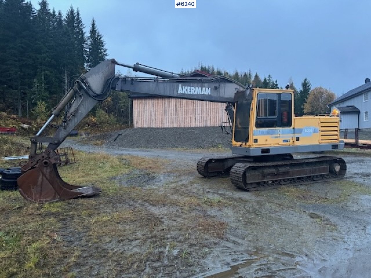 1996 Åkerman volvo EC200 w/ digging bucket and cleaning bucket! - Excavator: picture 2 1996 Åkerman volvo EC200 w/ digging bucket and cleaning bucket! - Excavator: picture 2