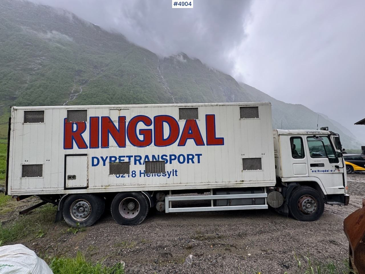 1996 Volvo FL12 6x2 Animal transport. - Livestock truck: picture 1 1996 Volvo FL12 6x2 Animal transport. - Livestock truck: picture 1