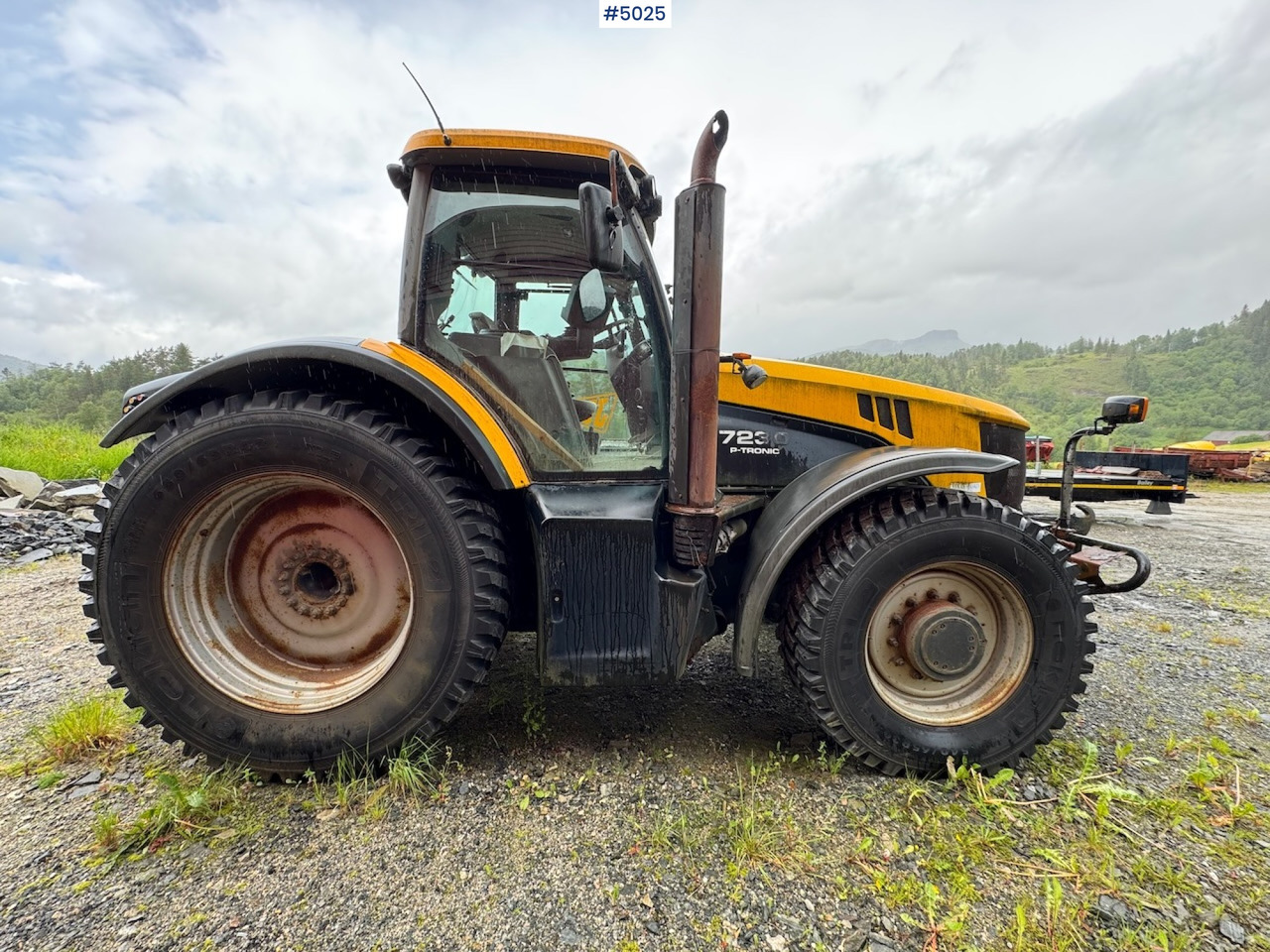 2008 JCB Fastrac 7230 P-Tronic w/Front hydraulics and PTO. - Farm tractor: picture 2 2008 JCB Fastrac 7230 P-Tronic w/Front hydraulics and PTO. - Farm tractor: picture 2
