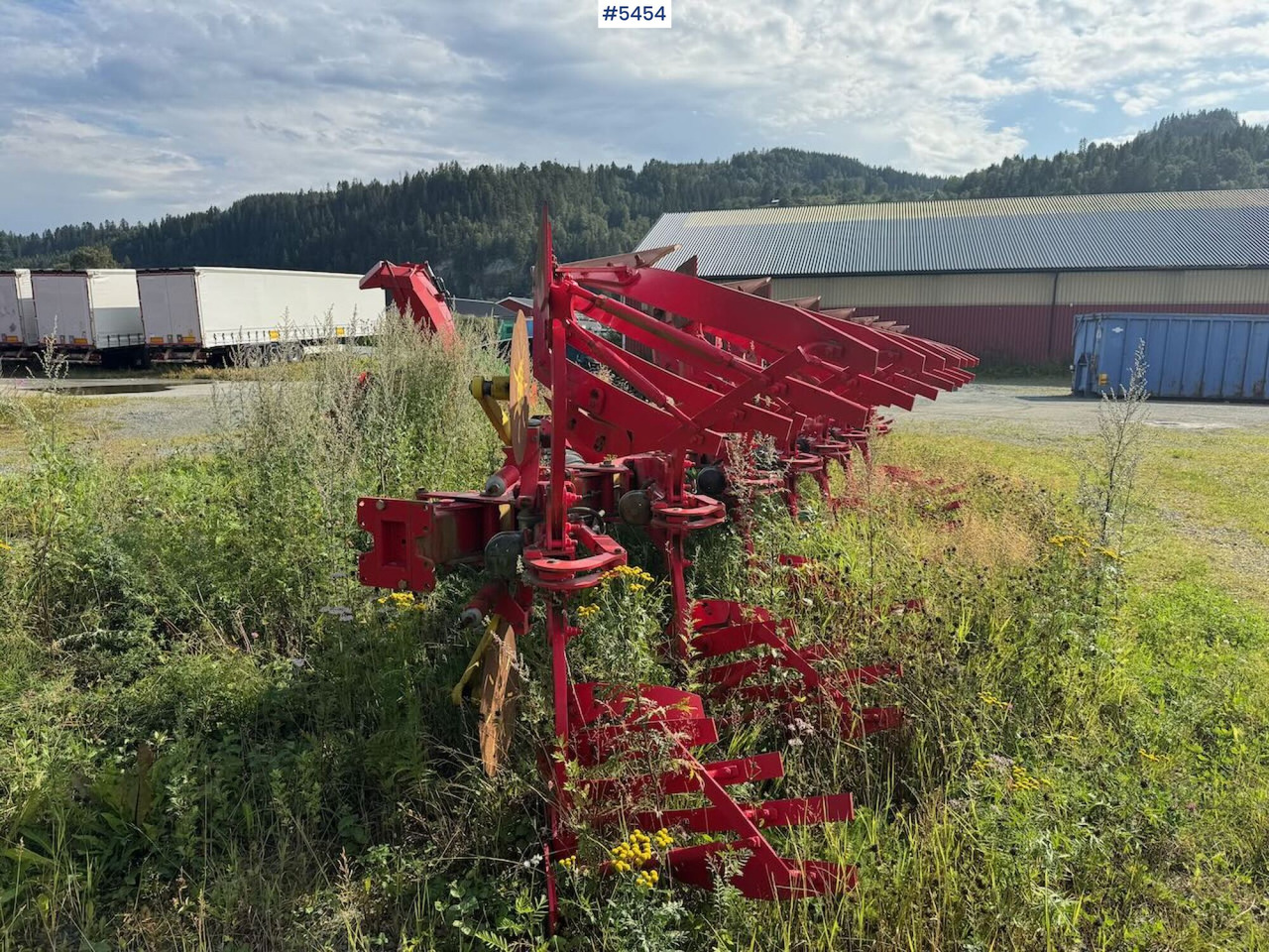 2012 Pottinger Servo 6.50 Plus Nova 7 furrow semi-reversible plough - Soil tillage equipment: picture 4 2012 Pottinger Servo 6.50 Plus Nova 7 furrow semi-reversible plough - Soil tillage equipment: picture 4