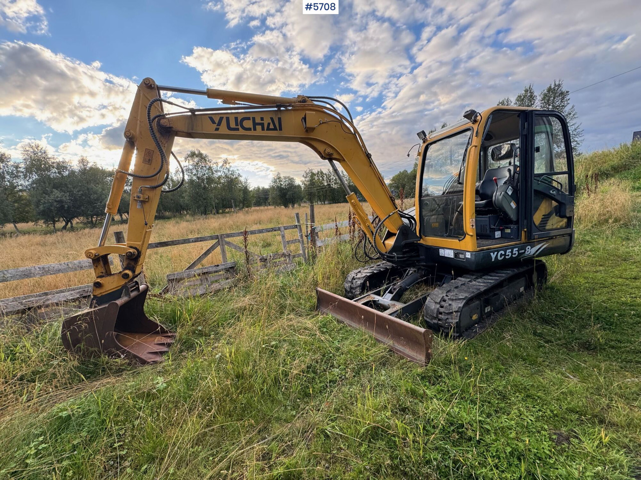 2013 Yuchai YC55-8 with only 448 hours. WATCH VIDEO! - Excavator: picture 2 2013 Yuchai YC55-8 with only 448 hours. WATCH VIDEO! - Excavator: picture 2