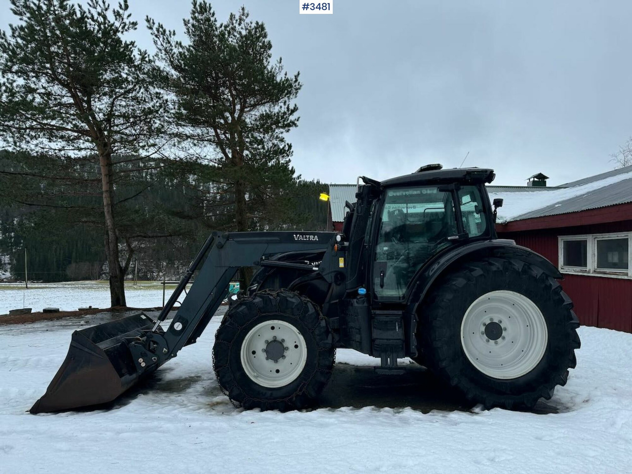 2015 Valtra N174D w/ Front loader - Farm tractor: picture 4 2015 Valtra N174D w/ Front loader - Farm tractor: picture 4