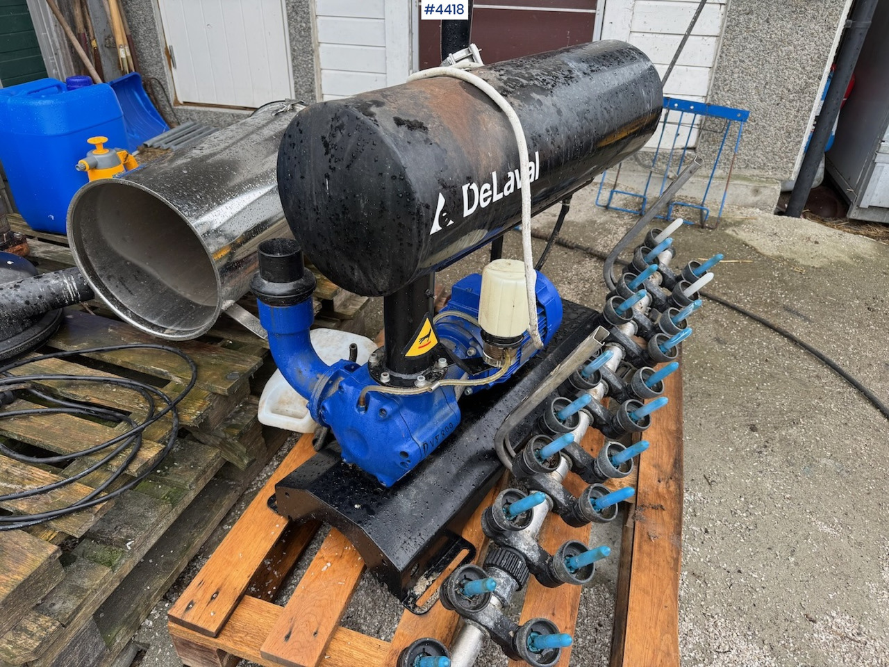DeLaval DVP 800 Vacuum pump. - Livestock equipment: picture 1 DeLaval DVP 800 Vacuum pump. - Livestock equipment: picture 1