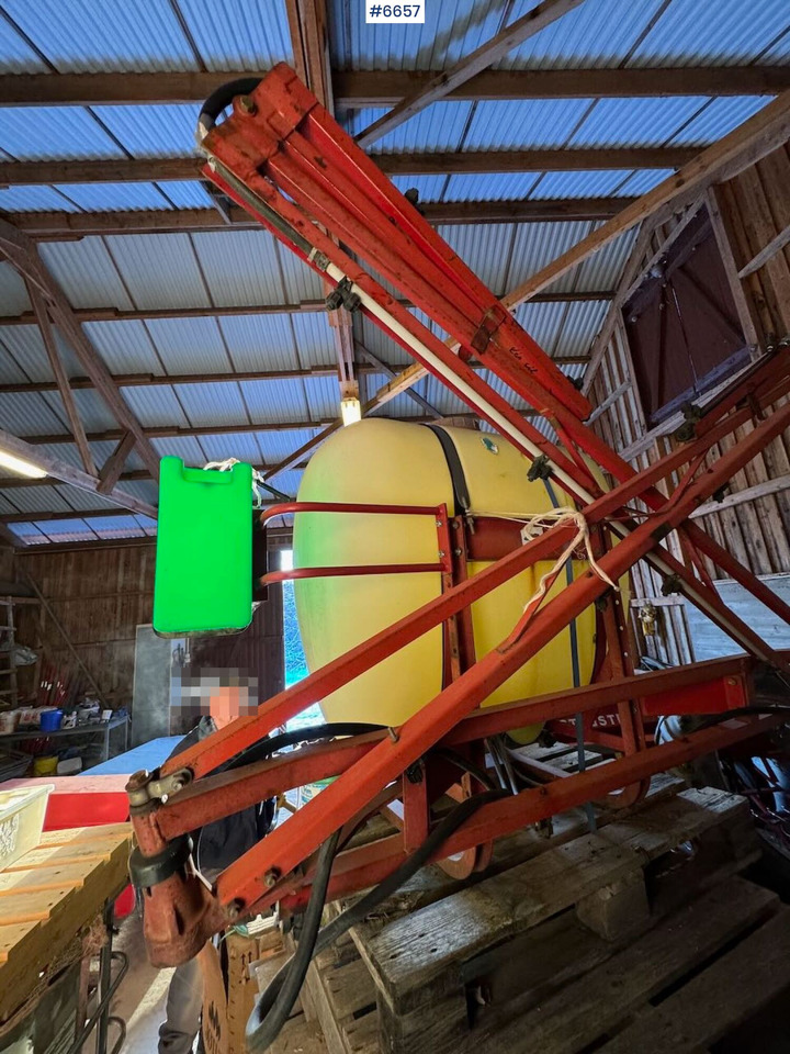 Hardi field sprayer, 8 meters - Sprayer: picture 3 Hardi field sprayer, 8 meters - Sprayer: picture 3