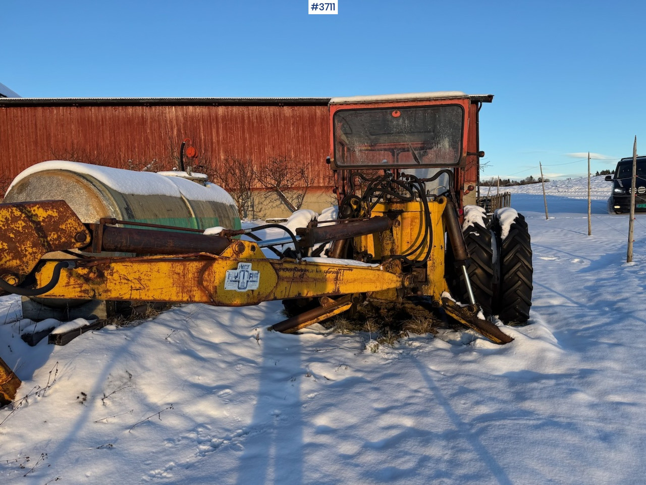 Farm tractor Nuffield 60 w/ Hymas Gravel Aggregate: picture 9