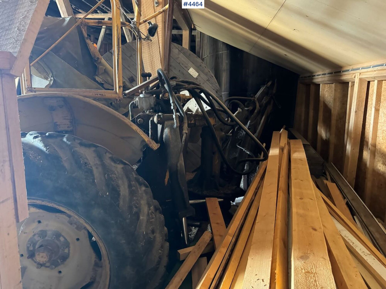 Volvo traktorgraver. Rep object. - Farm tractor: picture 4 Volvo traktorgraver. Rep object. - Farm tractor: picture 4