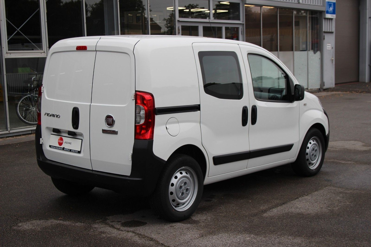Fiat Fiorino SX Kasten Klima Sitzhzg 7600 km - Car: picture 3 Fiat Fiorino SX Kasten Klima Sitzhzg 7600 km - Car: picture 3