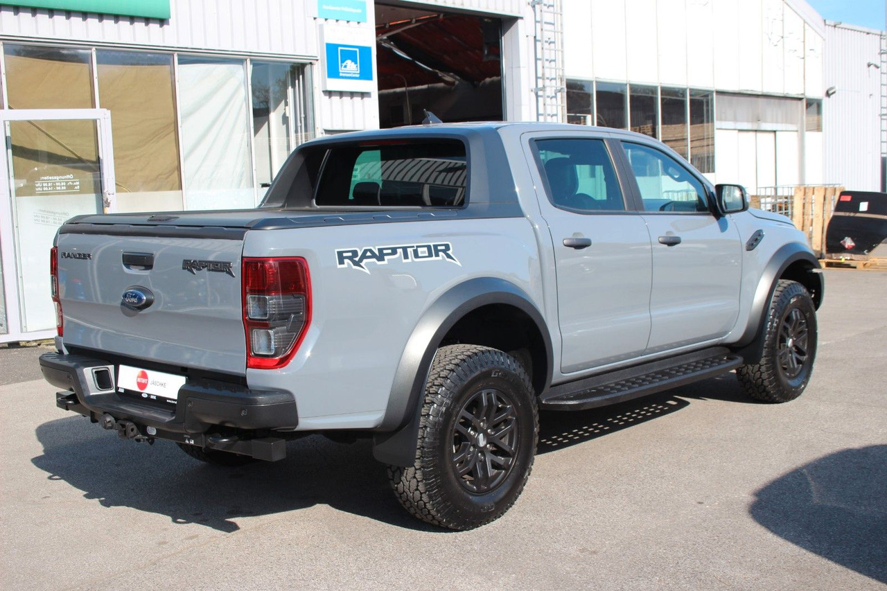 Ford Raptor Doppelkab 4x4 schön! 9500km Performance - SUV: picture 3 Ford Raptor Doppelkab 4x4 schön! 9500km Performance - SUV: picture 3