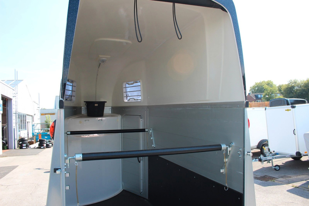 Livestock trailer Humbaur Single Alu 1600 Pferdeanhänger Sattelkammer: picture 16