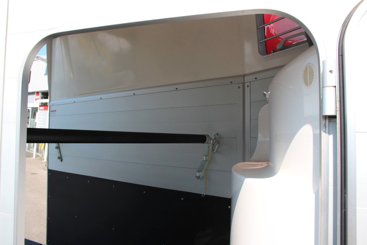 Livestock trailer Humbaur Single Alu 1600 Pferdeanhänger Sattelkammer: picture 20