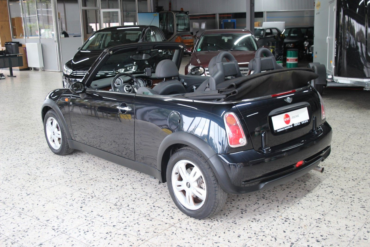 MINI One Cabrio 72tM - Convertible: picture 4 MINI One Cabrio 72tM - Convertible: picture 4