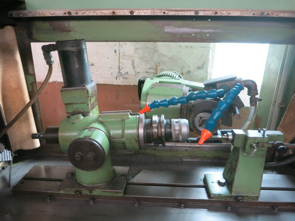 WALTER Heltronic 30 NC - Metalworking machinery: picture 2 WALTER Heltronic 30 NC - Metalworking machinery: picture 2