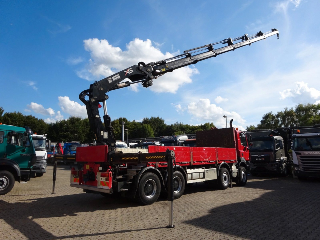 DAF 85.410 Pritsche + HIAB 322E6 Kran 8x4 - Crane truck: picture 2 DAF 85.410 Pritsche + HIAB 322E6 Kran 8x4 - Crane truck: picture 2