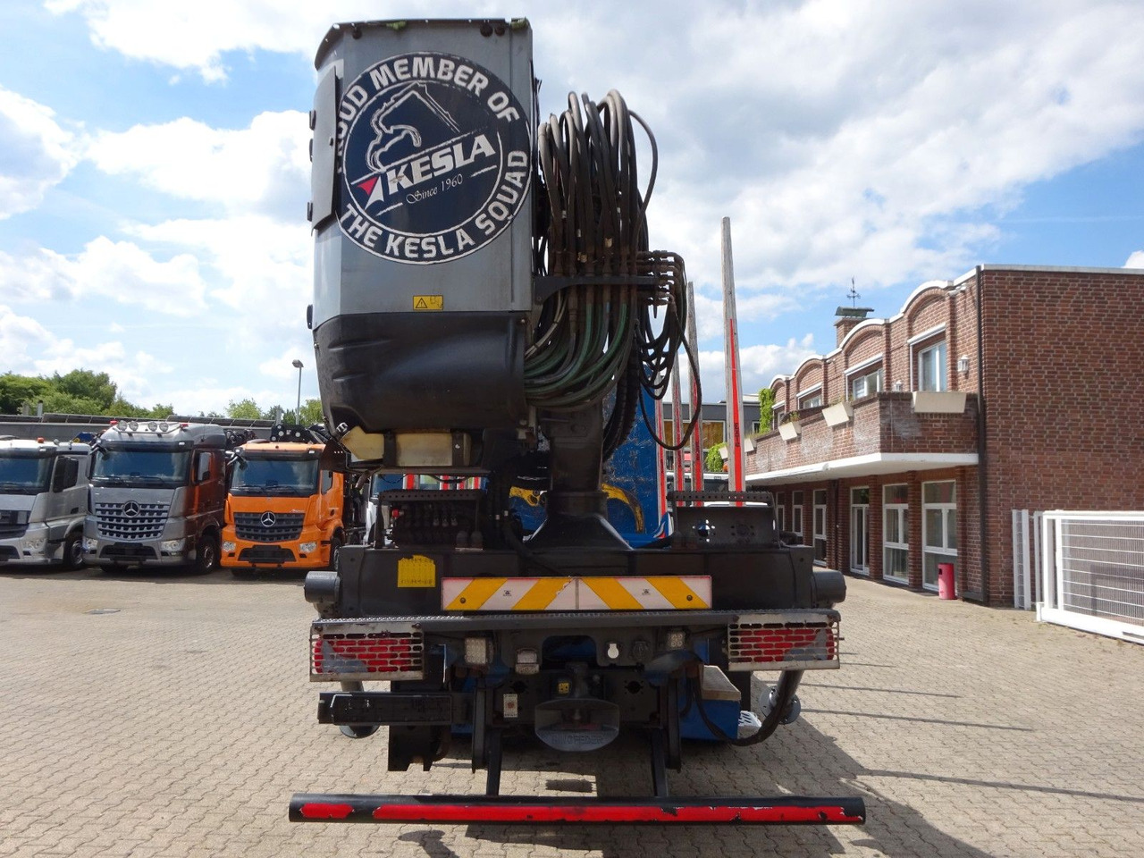 MAN 26.510 mit KESLA 2112 Holzkran+Kabine+Greifer - Log truck, Crane truck: picture 5 MAN 26.510 mit KESLA 2112 Holzkran+Kabine+Greifer - Log truck, Crane truck: picture 5