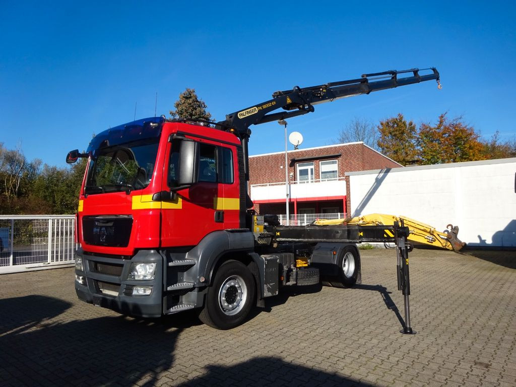 MAN 18.400 TGA SZM + PK 18002 Kran 4x2 - Tractor unit: picture 3 MAN 18.400 TGA SZM + PK 18002 Kran 4x2 - Tractor unit: picture 3