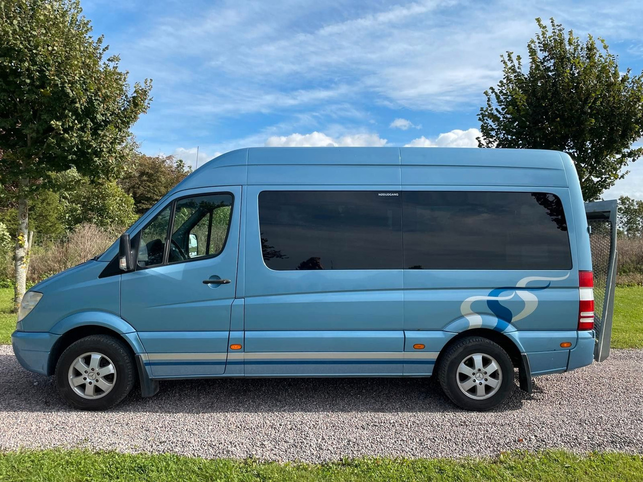 Mercedes-Benz Sprinter 316 CDI AUT * BUS ** 9 bis 11 sitze** - Passenger van: picture 2 Mercedes-Benz Sprinter 316 CDI AUT * BUS ** 9 bis 11 sitze** - Passenger van: picture 2