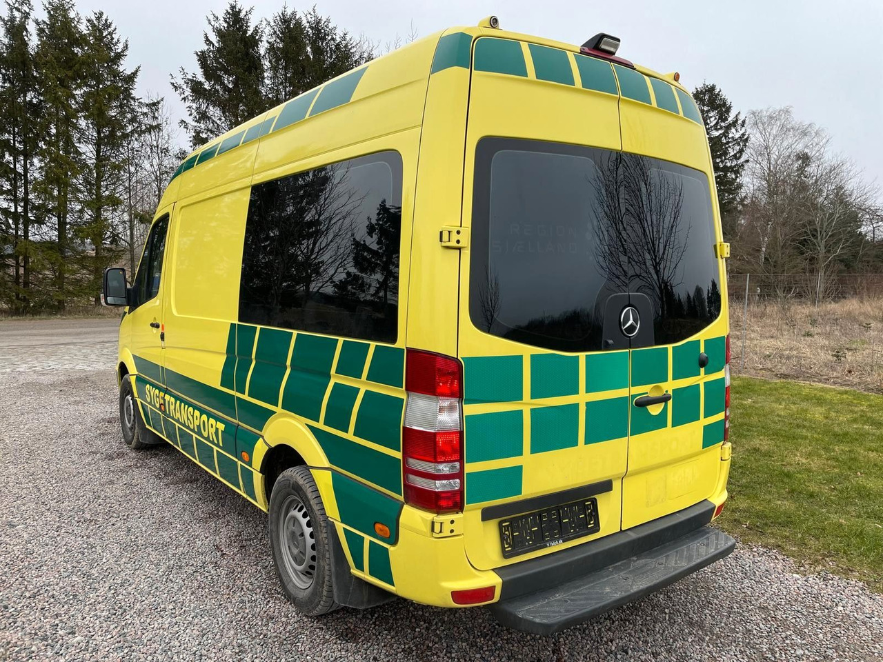 Mercedes-Benz Sprinter II Kasten 316 CDI Ambulance * - Ambulance: picture 3 Mercedes-Benz Sprinter II Kasten 316 CDI Ambulance * - Ambulance: picture 3