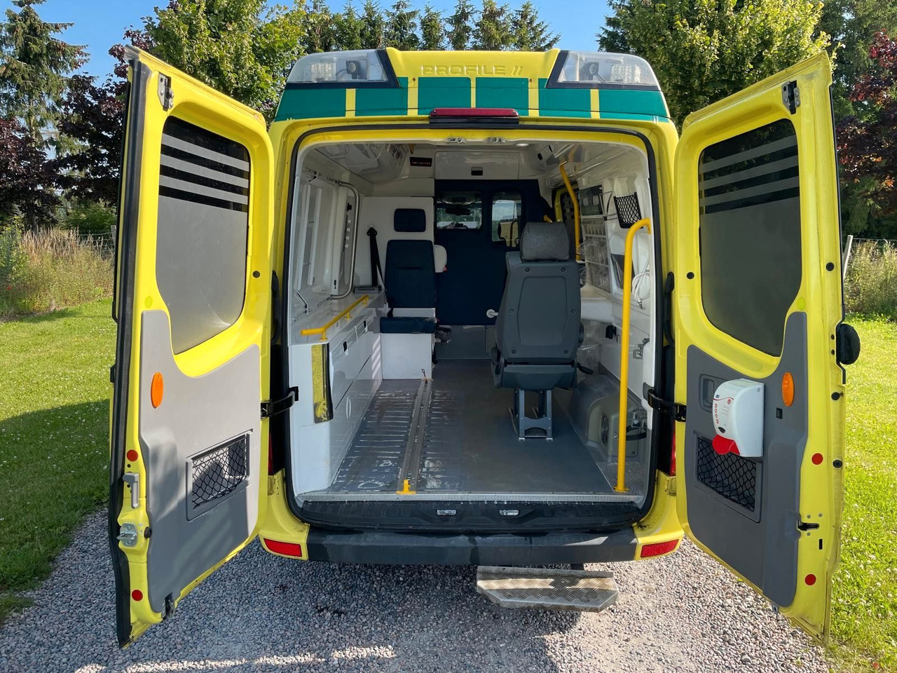 Ambulance Mercedes-Benz Sprinter II Kasten 316 CDI Aut: picture 20
