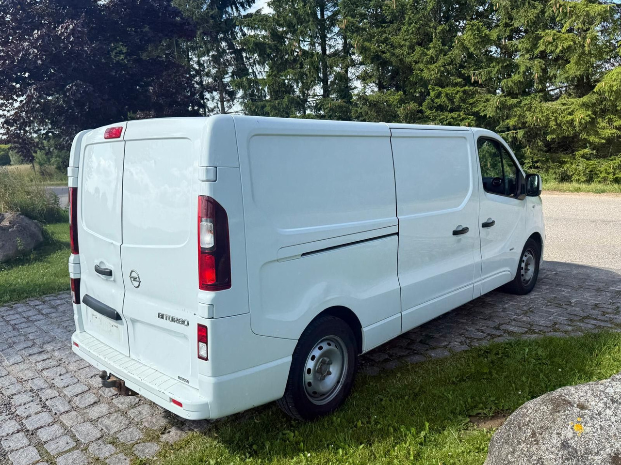 Opel Vivaro 1.6 cdti BiTurbo LANG *6000€ netto - Small van: picture 4 Opel Vivaro 1.6 cdti BiTurbo LANG *6000€ netto - Small van: picture 4