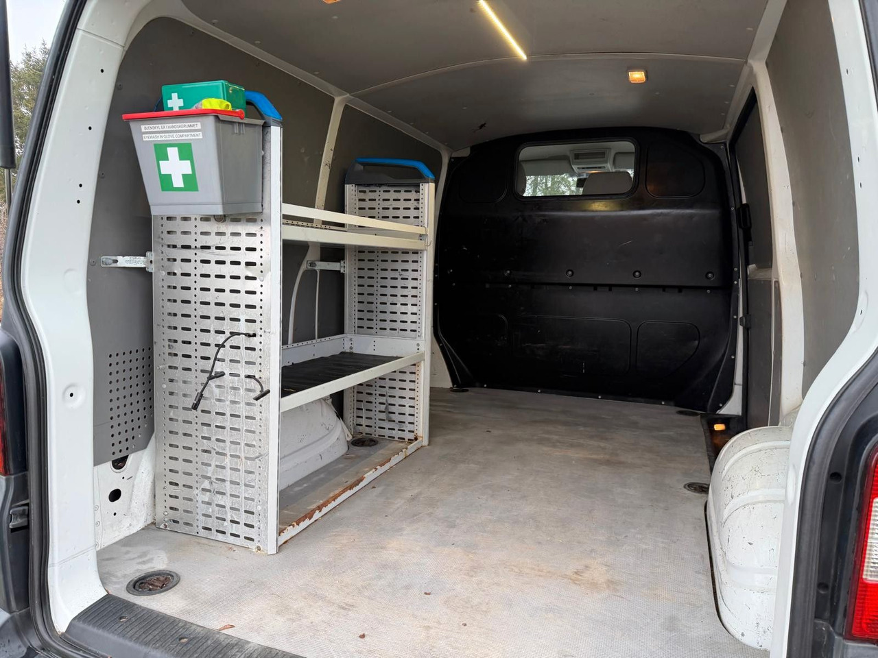 Small van Volkswagen T5 Transporter Kasten-Kombi Kasten: picture 19 Small van Volkswagen T5 Transporter Kasten-Kombi Kasten: picture 19