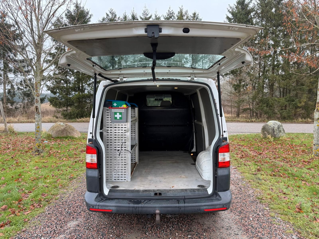 Small van Volkswagen T5 Transporter Kasten-Kombi Kasten: picture 17 Small van Volkswagen T5 Transporter Kasten-Kombi Kasten: picture 17