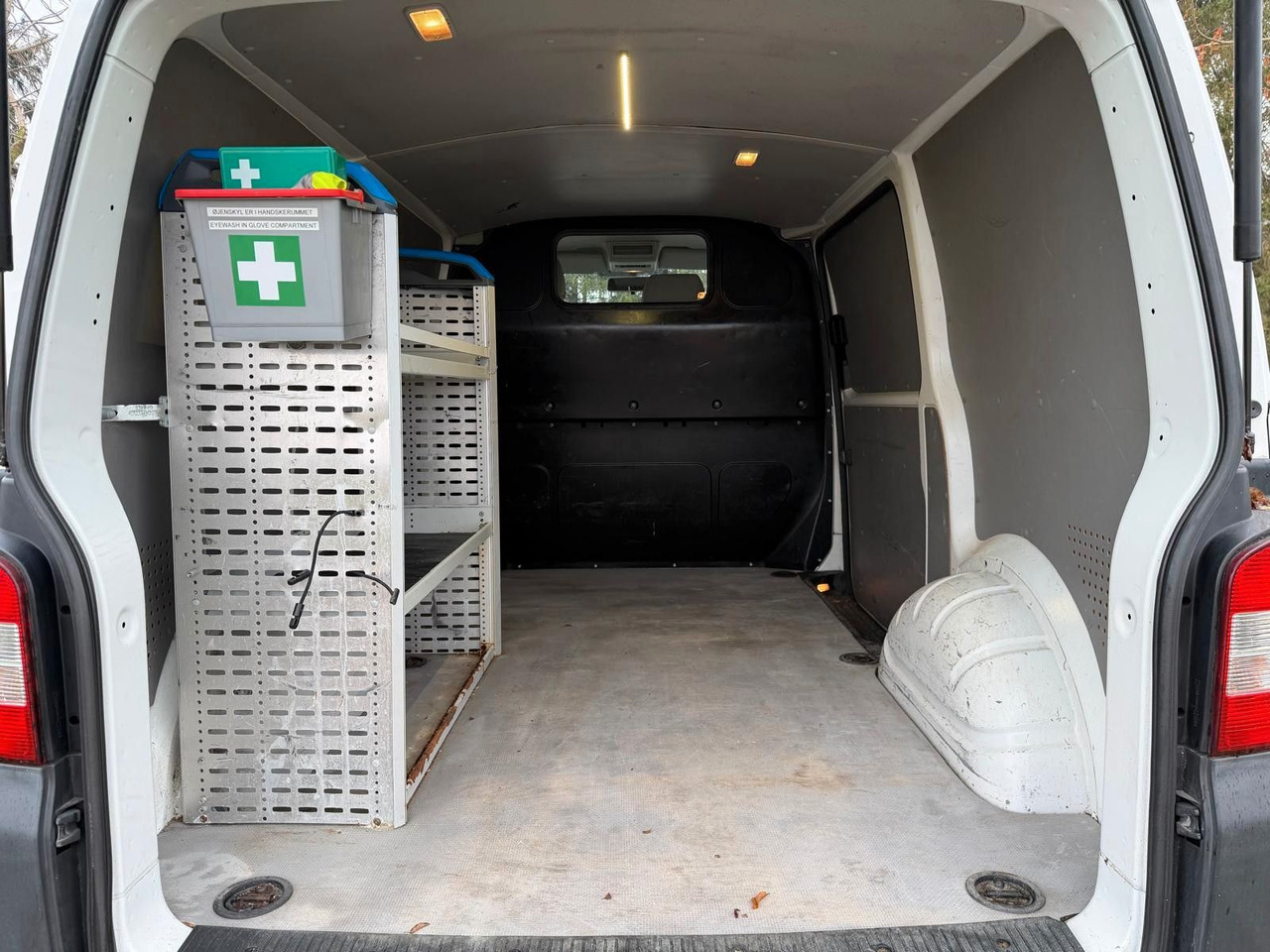 Small van Volkswagen T5 Transporter Kasten-Kombi Kasten: picture 18 Small van Volkswagen T5 Transporter Kasten-Kombi Kasten: picture 18