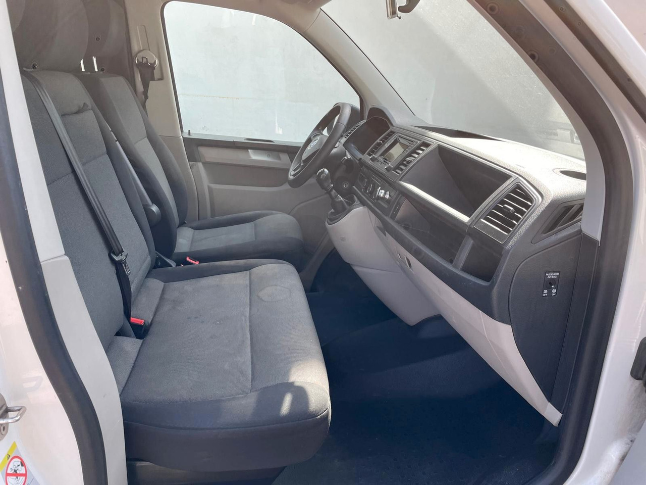 Small van Volkswagen T6 Transporter 2.0 TDI *Motorschaden *RESERVED: picture 14