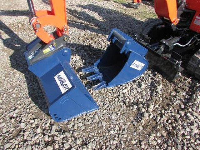 Kubota U 10-5 Side Lever Minibagger 21.500 EUR - Mini excavator: picture 2 Kubota U 10-5 Side Lever Minibagger 21.500 EUR - Mini excavator: picture 2