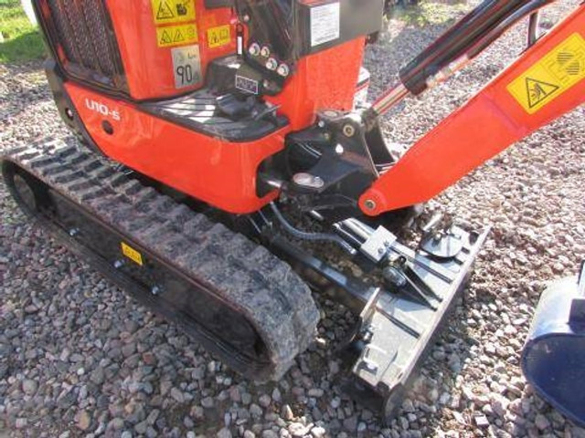 Kubota U 10-5 Side Lever Minibagger 21.500 EUR - Mini excavator: picture 4 Kubota U 10-5 Side Lever Minibagger 21.500 EUR - Mini excavator: picture 4