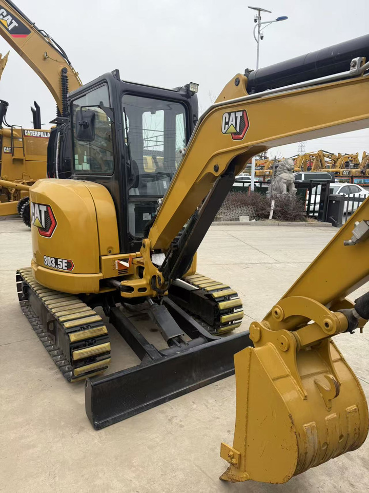 CATERPILLAR 303.5ECR - Mini excavator: picture 3 CATERPILLAR 303.5ECR - Mini excavator: picture 3