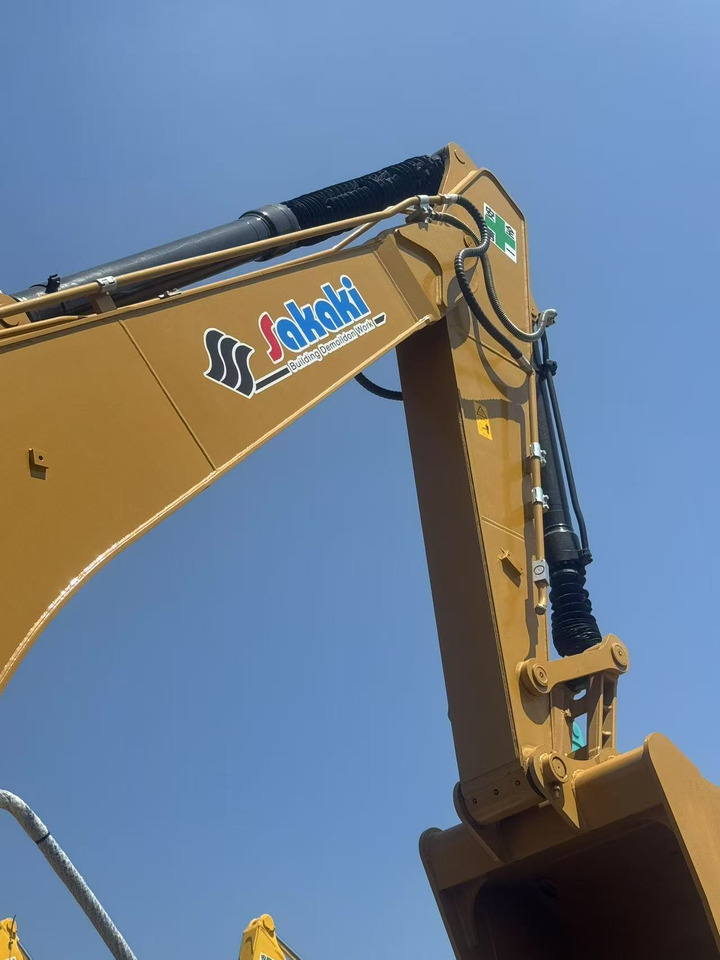 CATERPILLAR 320D2L - Crawler excavator: picture 2 CATERPILLAR 320D2L - Crawler excavator: picture 2