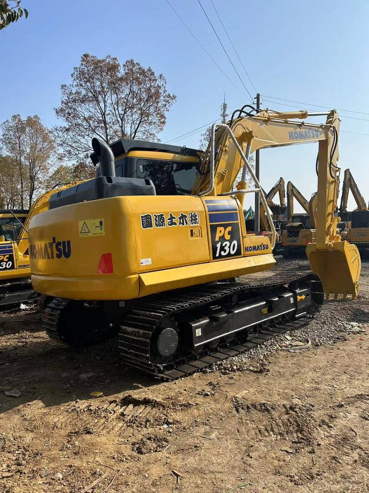 KOMATSU PC 130-8 - Crawler excavator: picture 2 KOMATSU PC 130-8 - Crawler excavator: picture 2