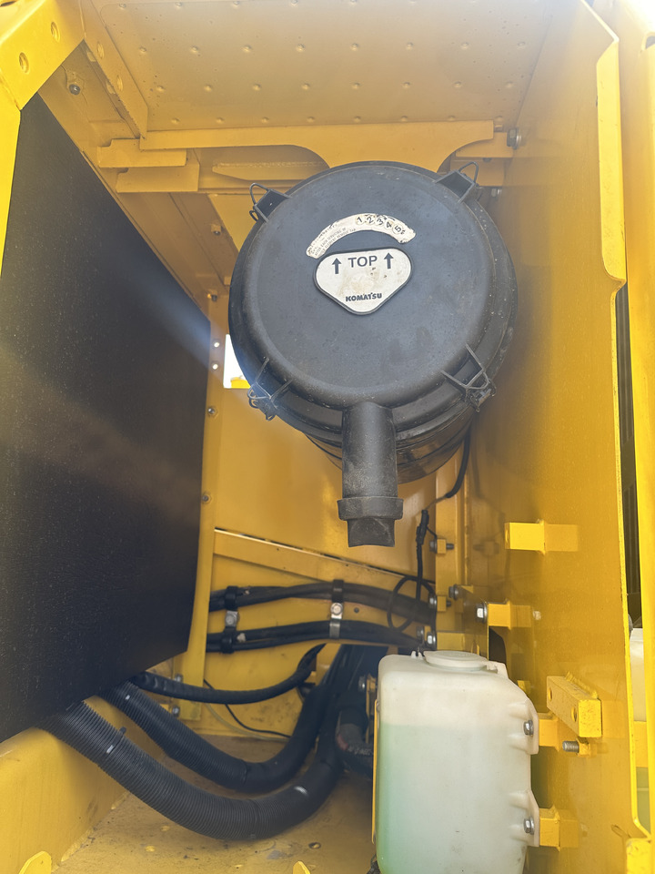 Komatsu PC 240 LC-8 - Crawler excavator: picture 5 Komatsu PC 240 LC-8 - Crawler excavator: picture 5