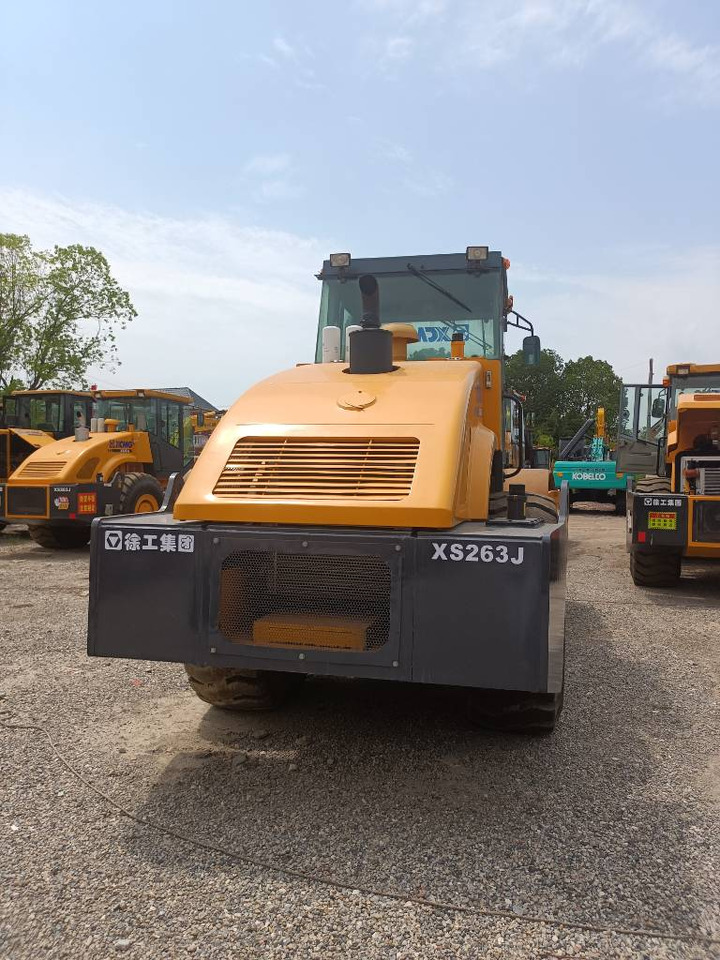 XCMG XS 263J - Compactor: picture 3 XCMG XS 263J - Compactor: picture 3